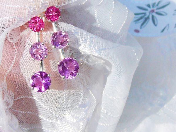 Boucles d'oreilles roses mauves