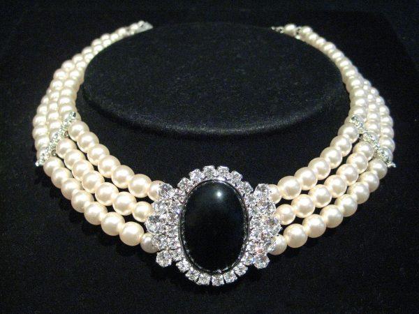 Collier perle et zirconium